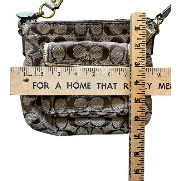 Coach Signature Canvas Crossbody Bag Brown Tan Small Purse - Picture 2 of 7